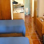 بيت للعطل Welcoming House In *
