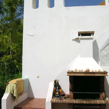 Welcoming House In Σπίτι διακοπών Αλμπουφέιρα