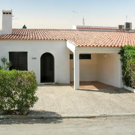 Holiday home Welcoming House In *